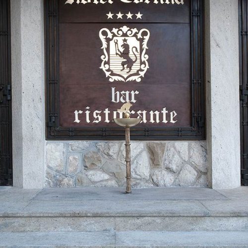 2Esterna