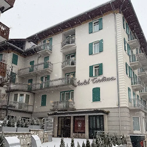 hotel-cortina-neve